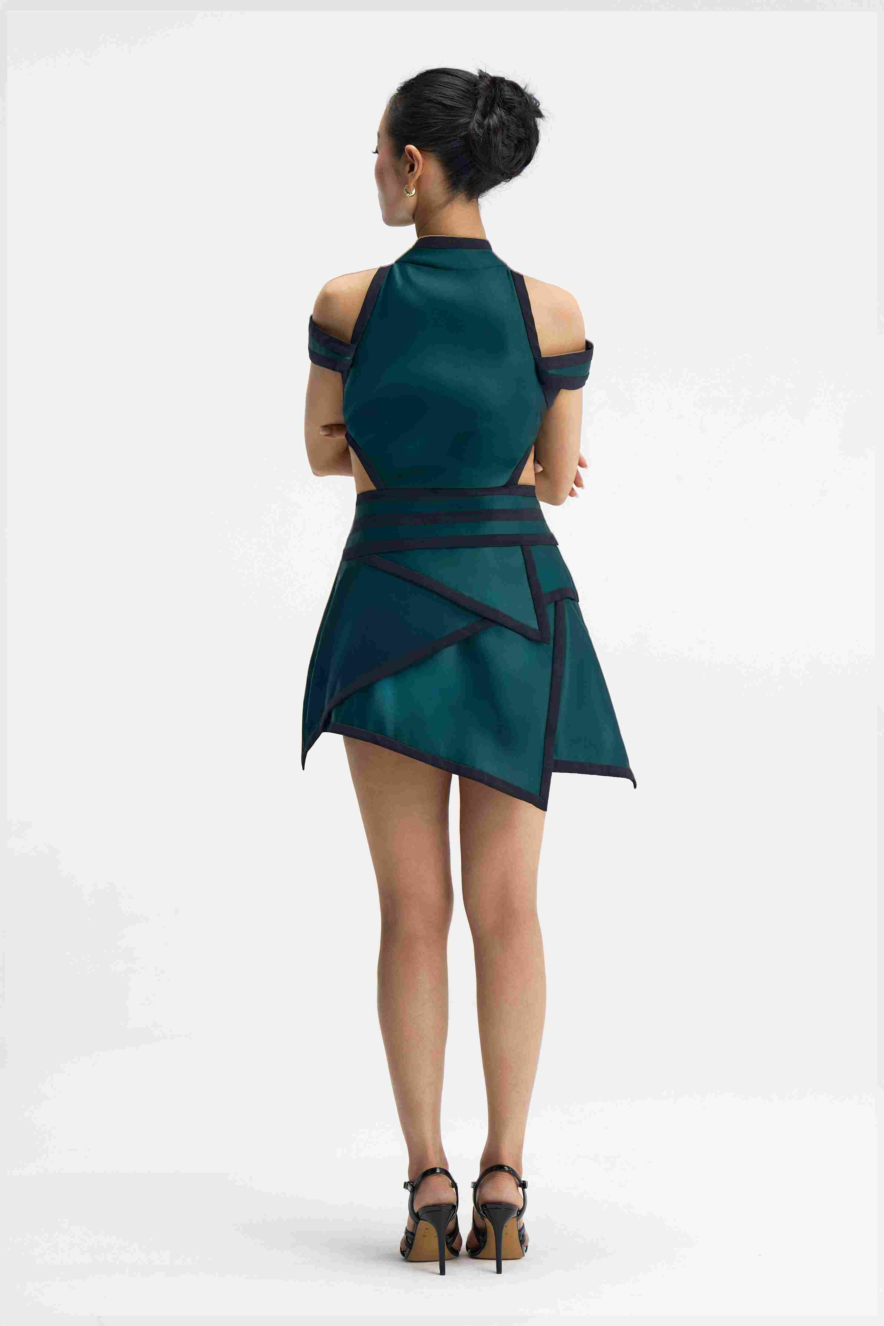 Viria Ensemble Dark Green Structured Dress Full-Length Look